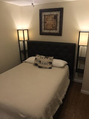 3 bedrooms, iron/ironing board, travel cot, free WiFi - 3 BEDROOM 2 miles from French quarter (New Orleans)