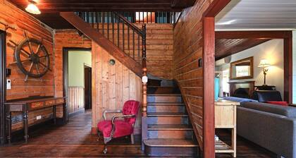 Ventnor Guest House - A property with a fascinating past; the original homestead Old Mill Farm was built in 1871.