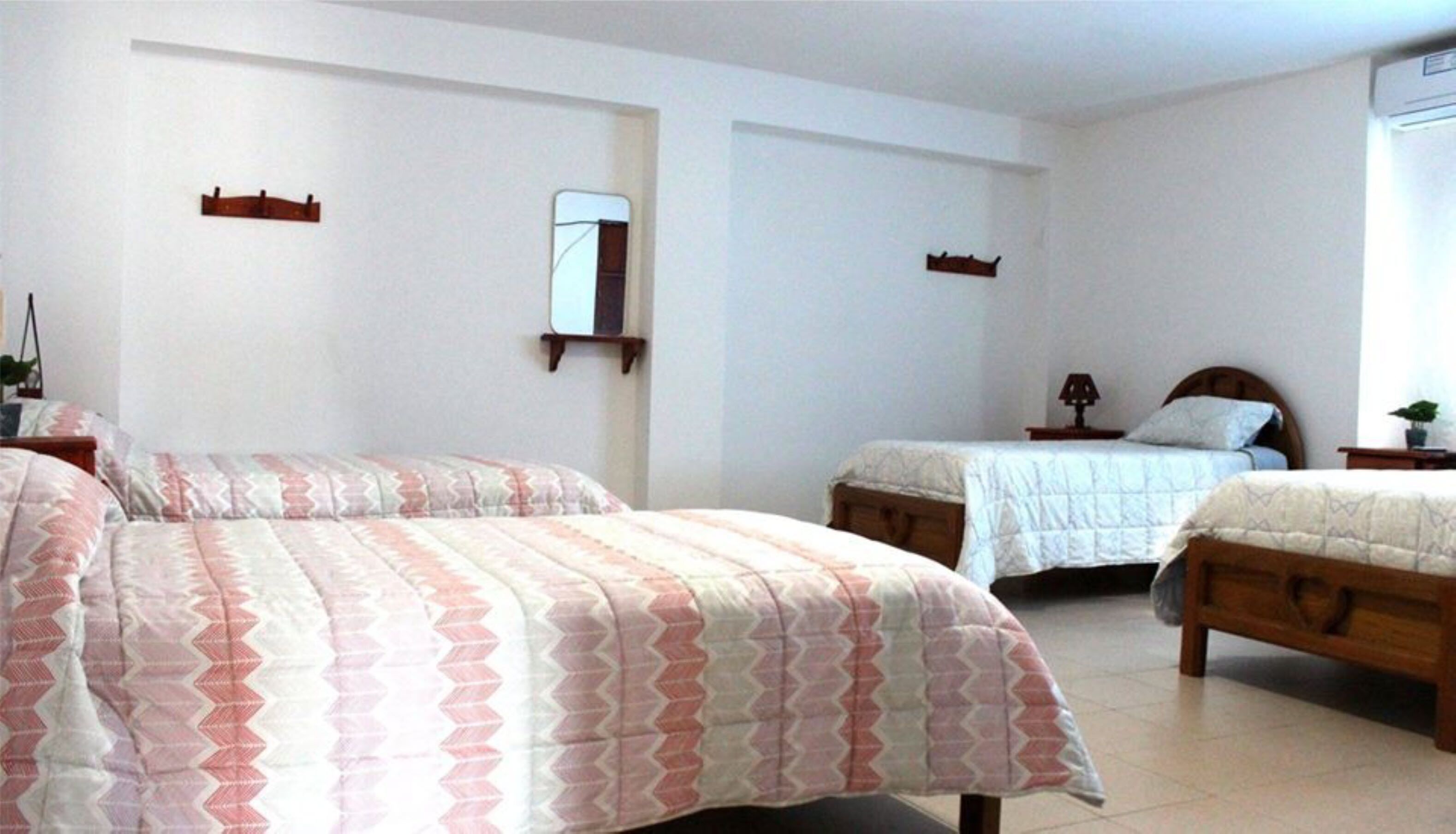 四人房 | 免費無線上網