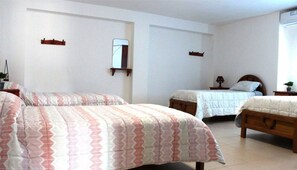 四人房 | 免費無線上網