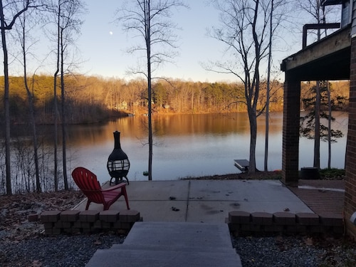 Mayo Lake Lower Unit Highend, Clean, Updated