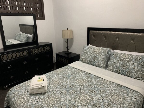3 bedrooms, iron/ironing board, WiFi, bed sheets - Newly Renovated 3bd/1bth Apartment Chalan Pago with free use of washer/dryer (Hagatna)