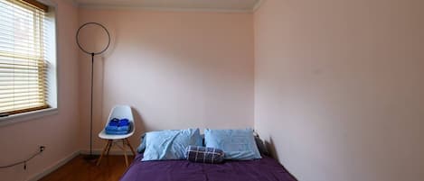 2 chambres, fer et planche Ă repasser, Wi-Fi, literie fournie