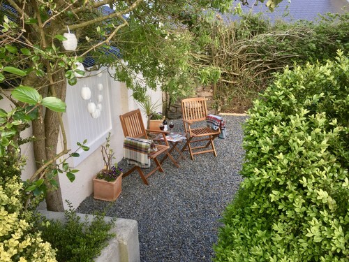 Sunny View Lodge - your Rural Cornish Retreat