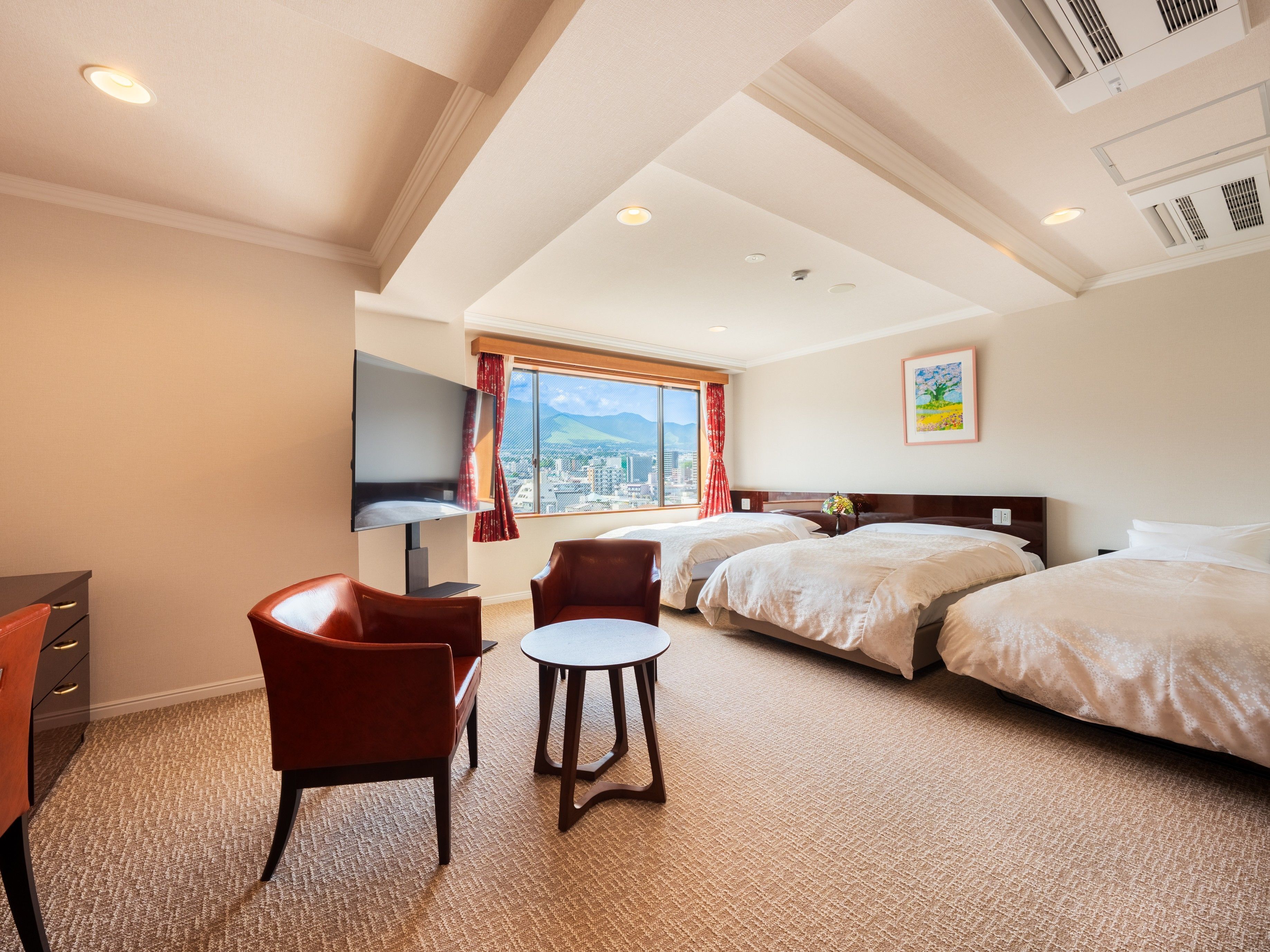 Kamar Triple, Bebas Asap Rokok | Brankas, setrika/meja setrika, dan Wi-Fi gratis