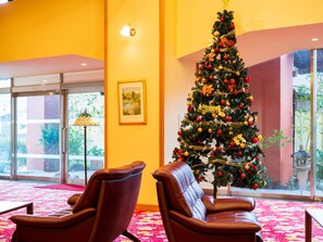 Lobby - BeppuOnsen Hotel Sansenkaku (Beppu)