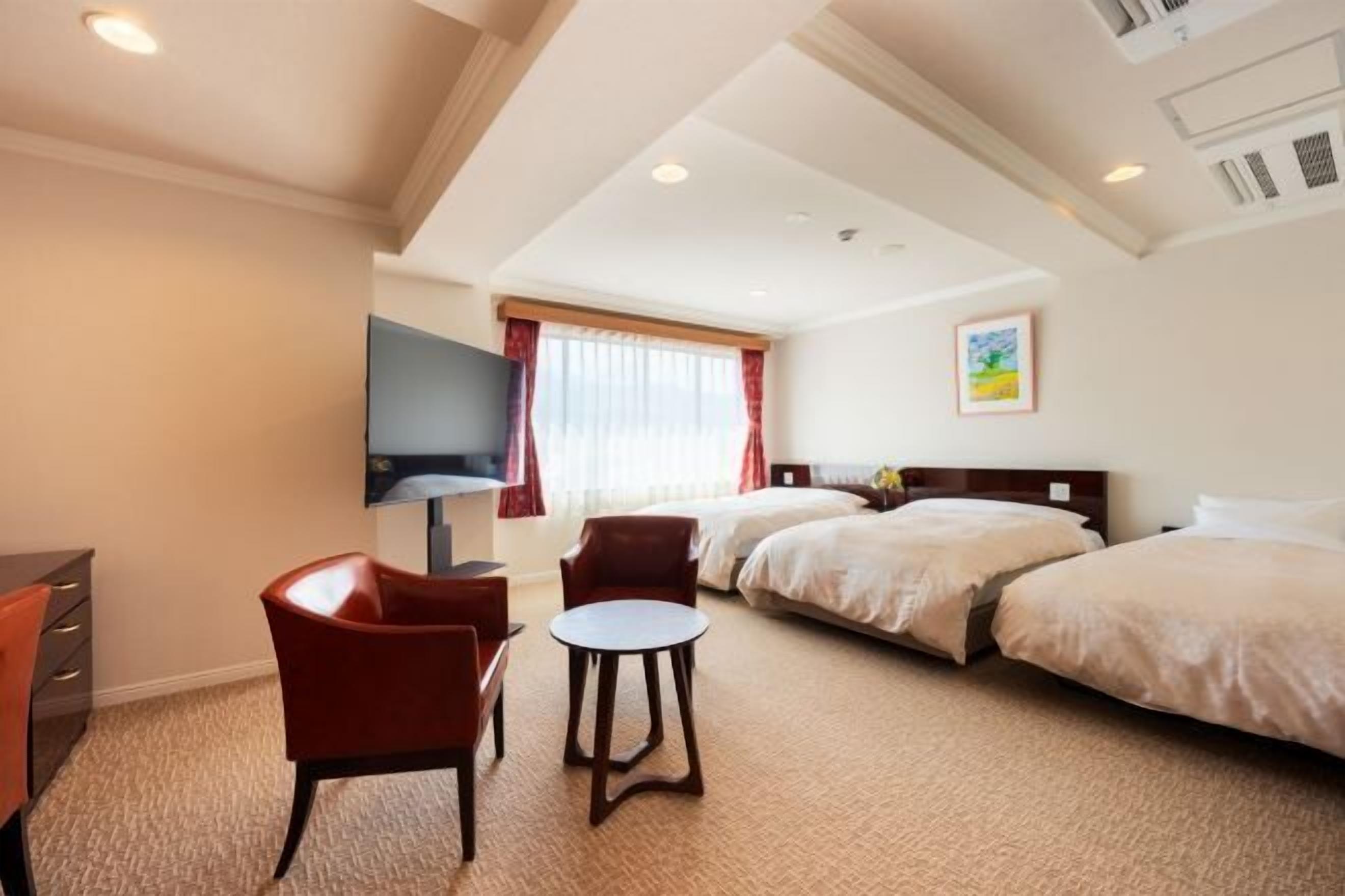 In-room safe, iron/ironing board, free WiFi