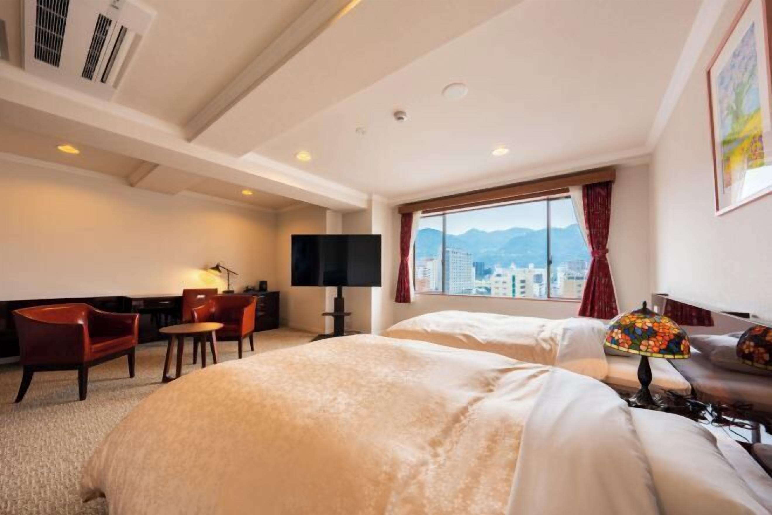 In-room safe, iron/ironing board, free WiFi