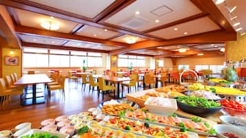 Daily Japanese breakfast (JPY 2200 per person)