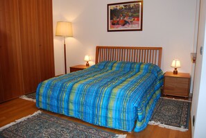 3 bedrooms, iron/ironing board, travel cot, free WiFi - "LA CASA DE PIERO" HOUSING UNIT (San Gregorio Nelle Alpi)