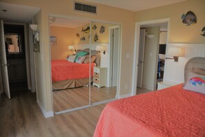 1 camera, ferro/asse da stiro, Wi-Fi gratuito, lenzuola