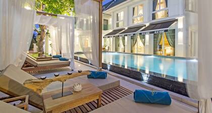 Stylish 2-Villa Combination by Hi At Home