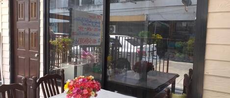 Entrée de l’hébergement