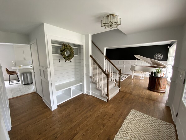 المنشأة من الداخل