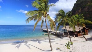 Beach - Arc En Ciel (Soufrière)