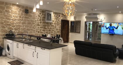 Residence cited El farako