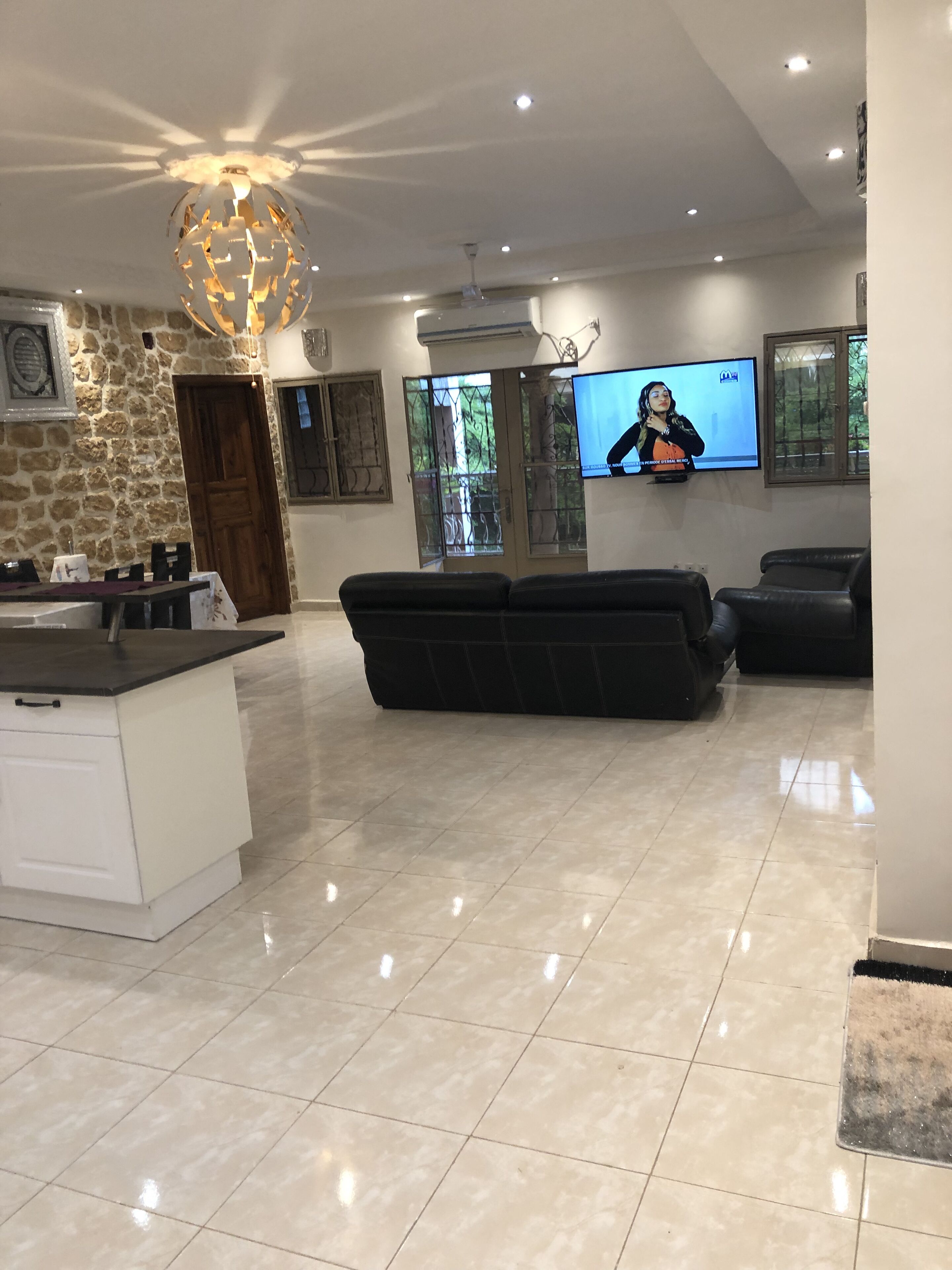 المنشأة من الداخل