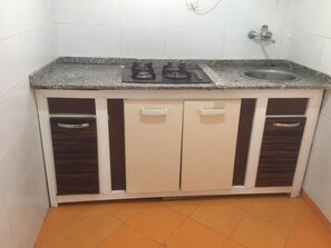 Private kitchen - Apartment in the Center of Marrakech Double Room (Marrakech)