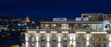 Facciata della struttura