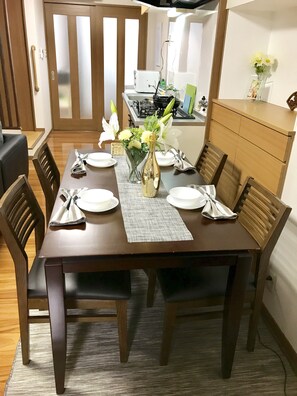 Vacation Home | In-room dining - Osaka Premium House (Osaka)