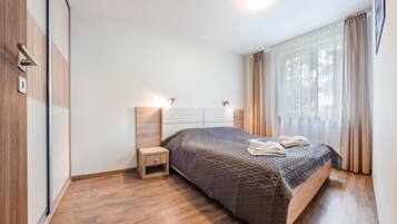 1 bedroom, laptop workspace, free WiFi, bed sheets