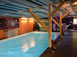 Piscine couverte, piscine extérieure