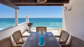 Casa de ciudad, 2 habitaciones, vista al océano, junto a la playa | Vista a la playa o el mar