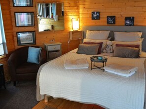 1 chambre, Wi-Fi gratuit, draps fournis