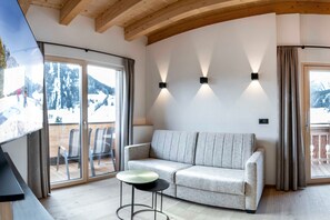 TV - Vacation apartment Margerite - ROSENHOF Apartments & Wellness & Farm (Nauders)