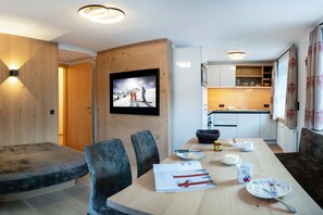 Unclassified image, 5 of 37, button - Vacation apartment Vergissmeinnicht - ROSENHOF Apartments & Wellness & Bauernhof (Nauders)