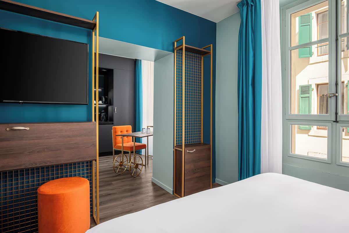Habitación doble ejecutiva | Ropa de cama de alta calidad y camas con pillow-top