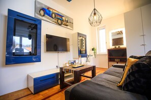 Comfort-Doppelzimmer, Gemeinschaftsbad | Individuell dekoriert, individuell eingerichtet, Verdunkelungsvorhänge