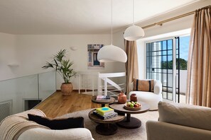 Villa Comfort | Vardagsrum | Platt-tv