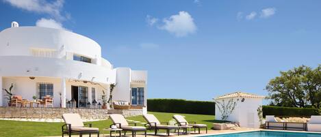 Voorkant van accommodatie