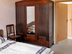 Uklassifisert bilde, 4 av 16, knapp