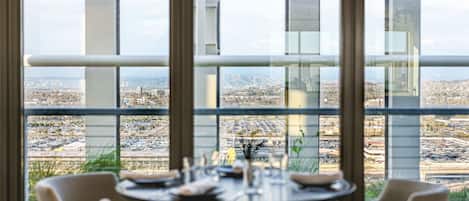 Frühstück, Mittagessen und Abendessen