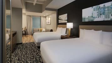 Studio Suite, Multiple Beds (2 Queen, 1 Sofa Bed) | 1 bedroom, premium bedding, in-room safe, desk