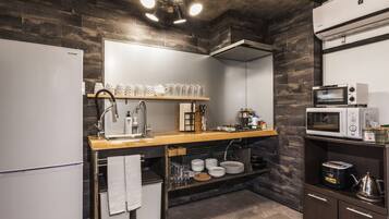 Shiki Homes ASUKA | Private kitchenette | Full-size fridge, microwave, stovetop, electric kettle