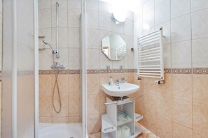 Departamento (13) | Baño | Secadora de cabello y toallas 
