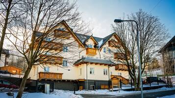 Overnatningsstedets facade