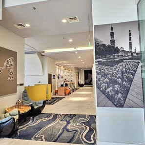 Sala de estar en el lobby