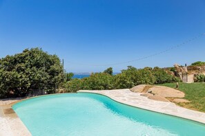 Piscina all'aperto