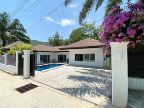 Exterior - Private Pool Villa 4 bedrooms for family (Phuket)