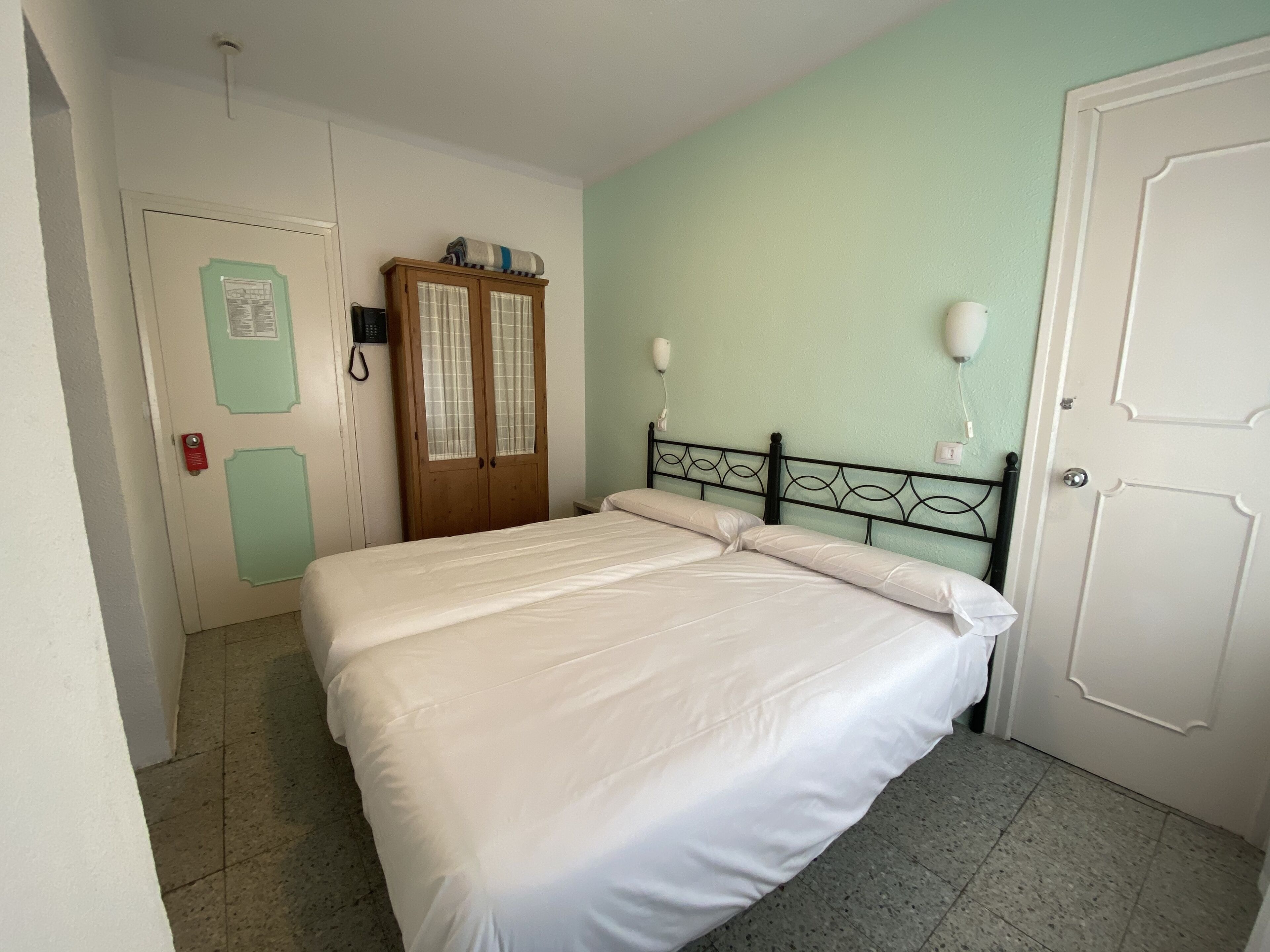 Cunas gratuitas y wifi gratis 