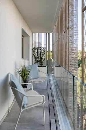 Terrace/patio - We Me Suite Hotel (Riccione)