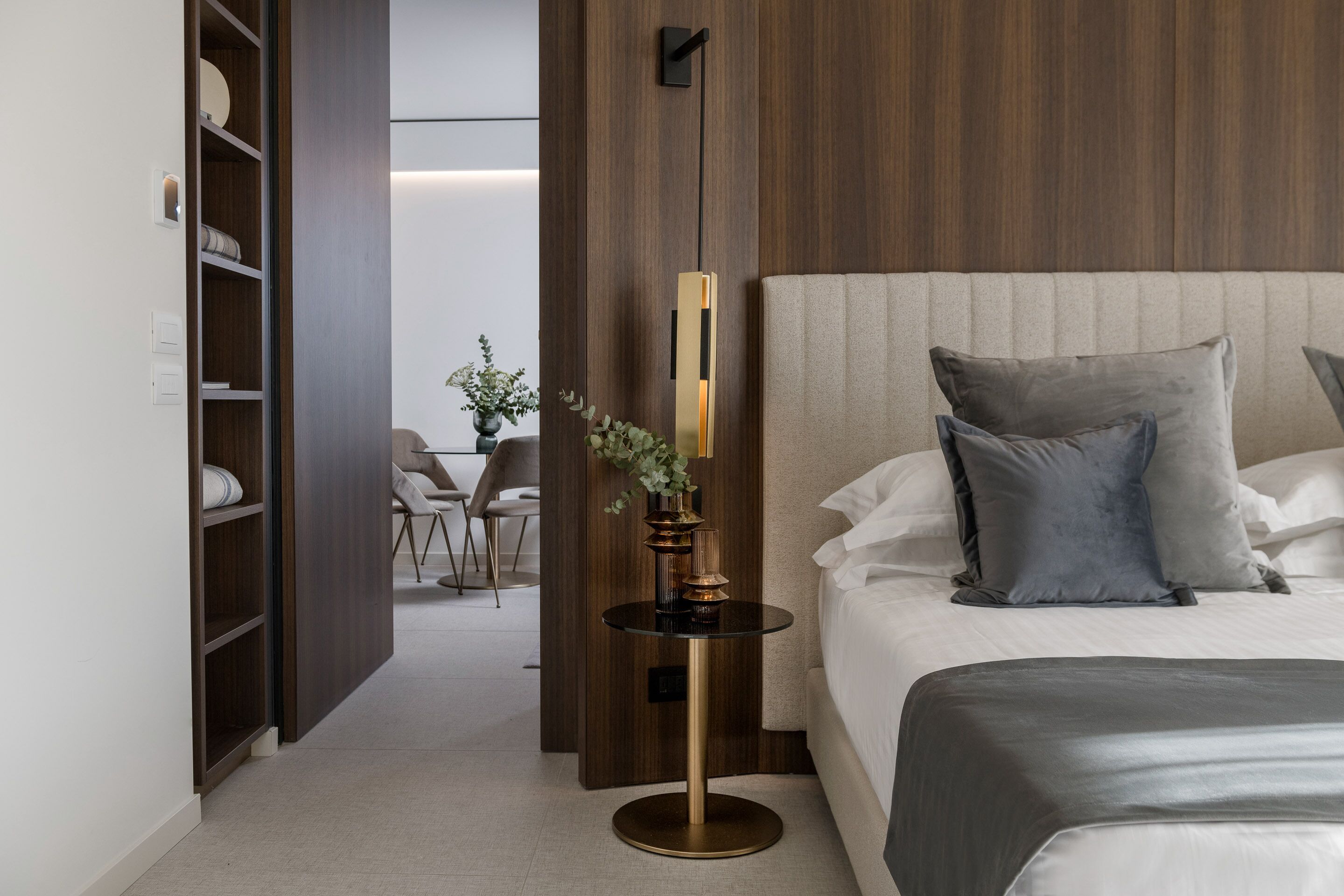 presidential suite, hot tub, city view | 1 bedroom, minibar, soundproofing, free wifi