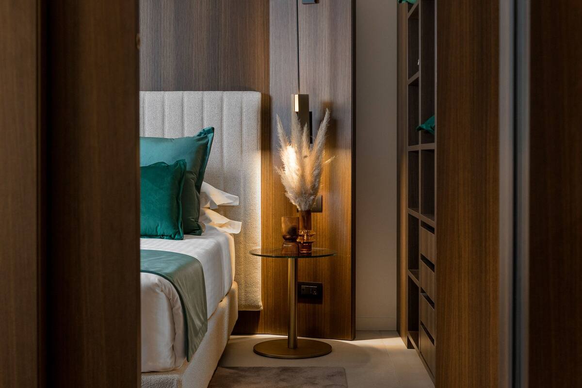 junior suite | 1 bedroom, minibar, soundproofing, free wifi