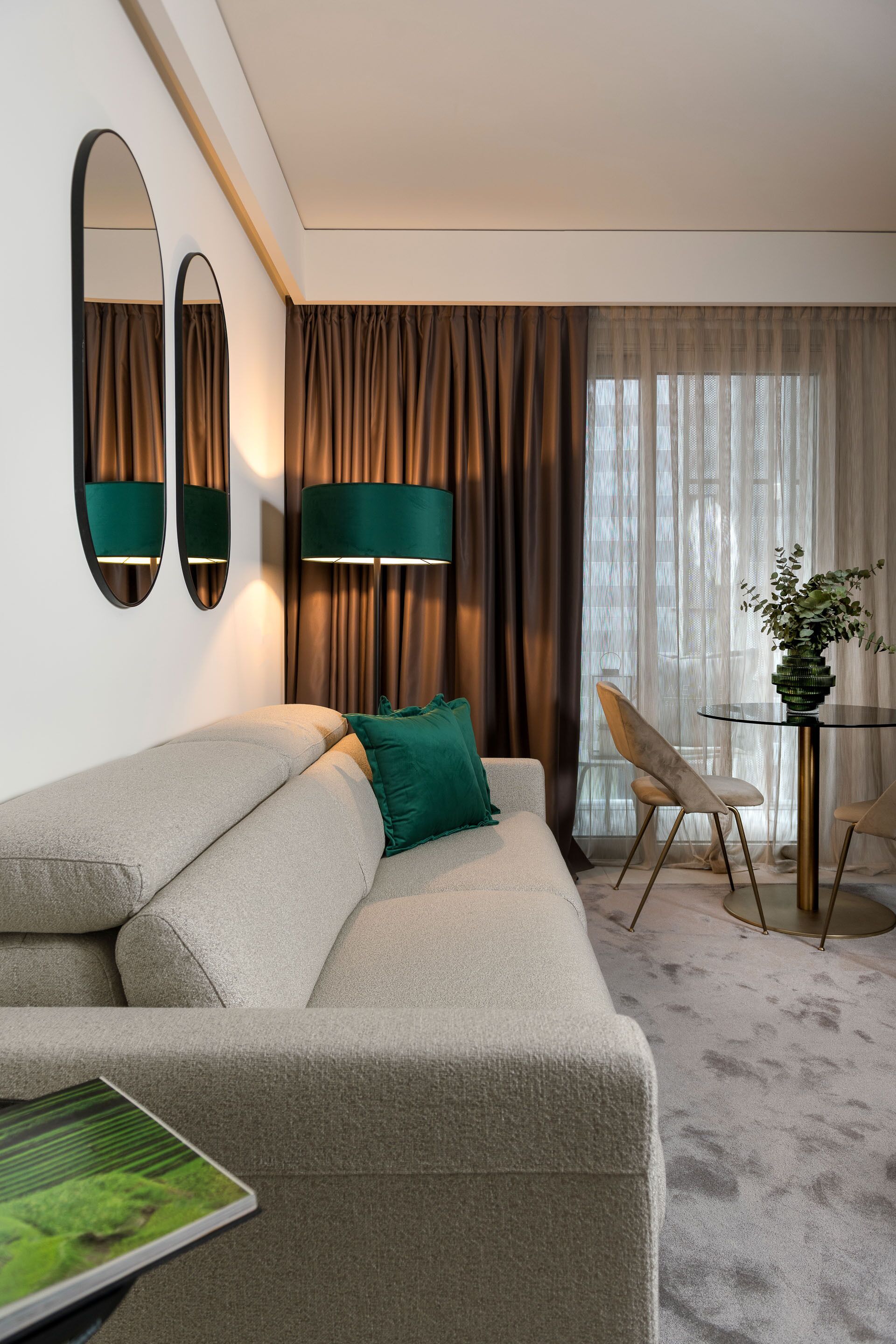 junior suite | living area