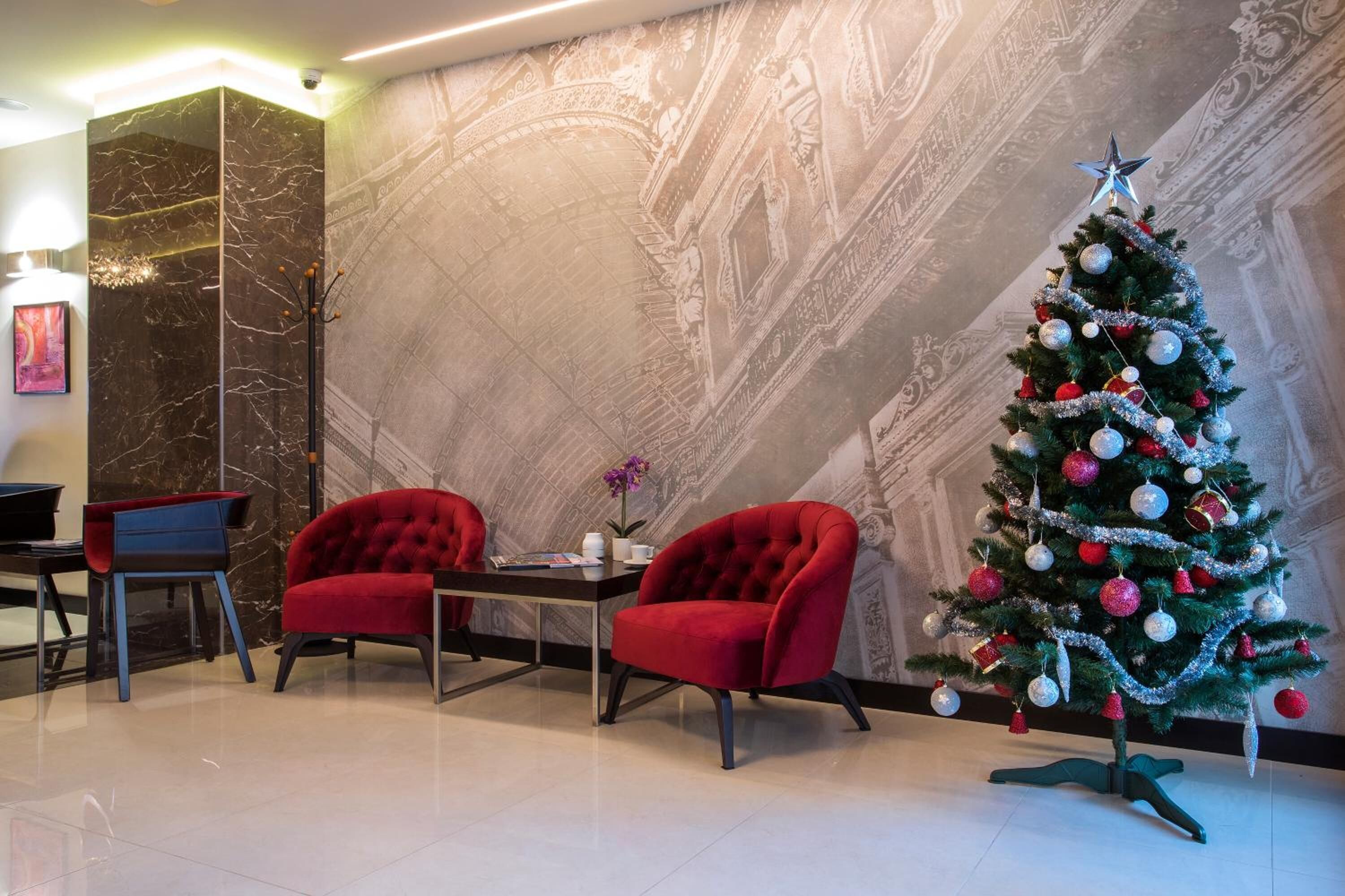 Photo - Old Town Hotel