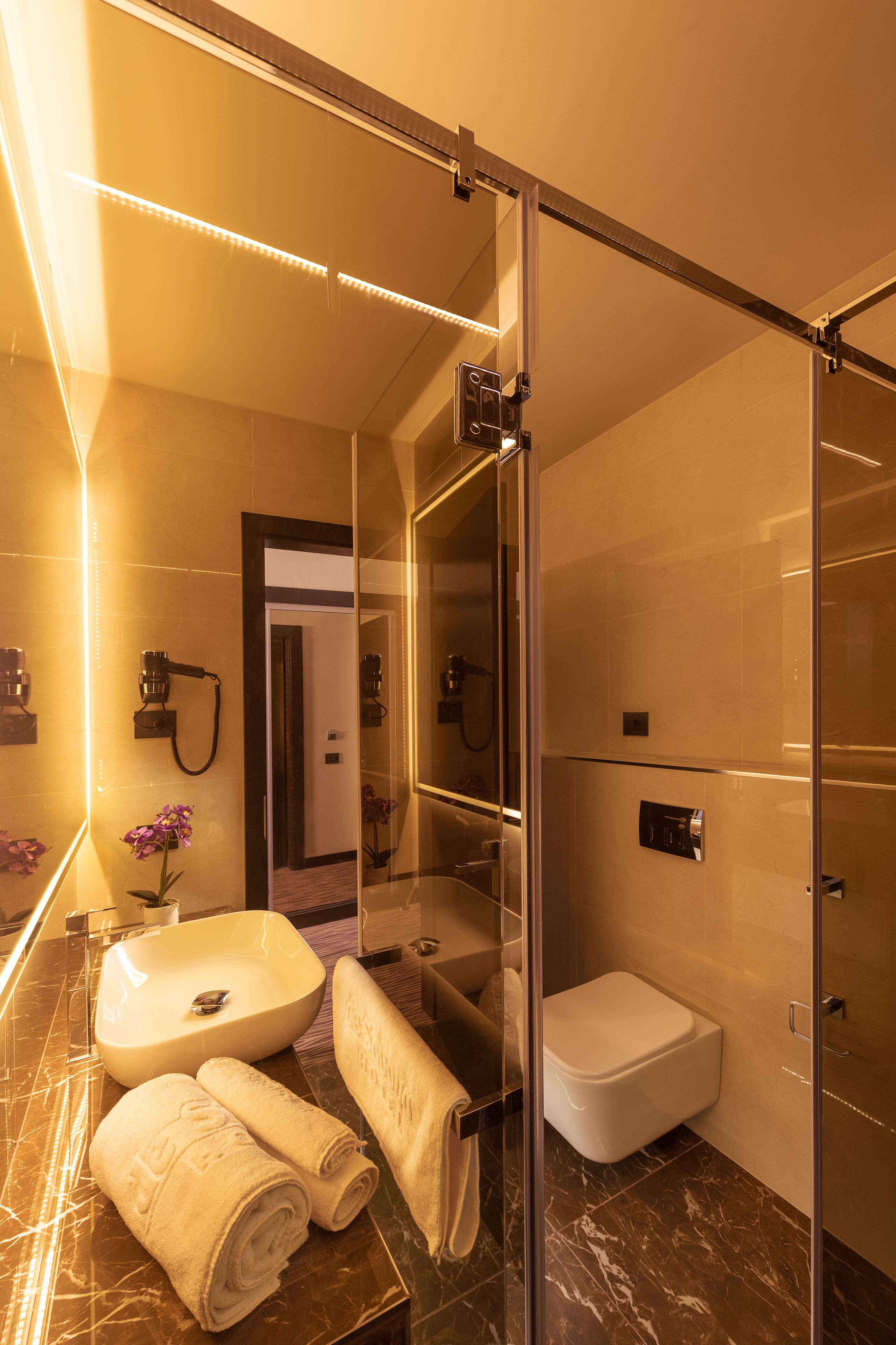 Photo - Old Town Hotel